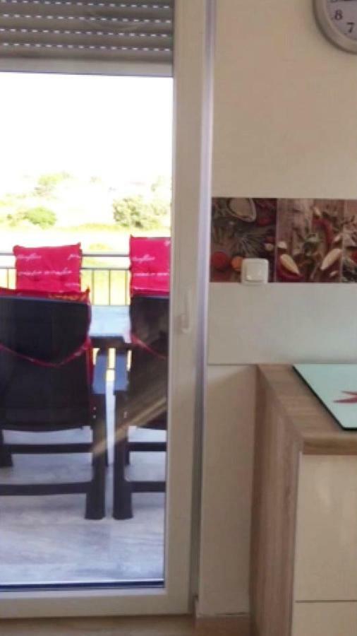 Villa Duga - Familie Il - I Vanovic Lamarra Urlaub Auf Vir Exterior foto